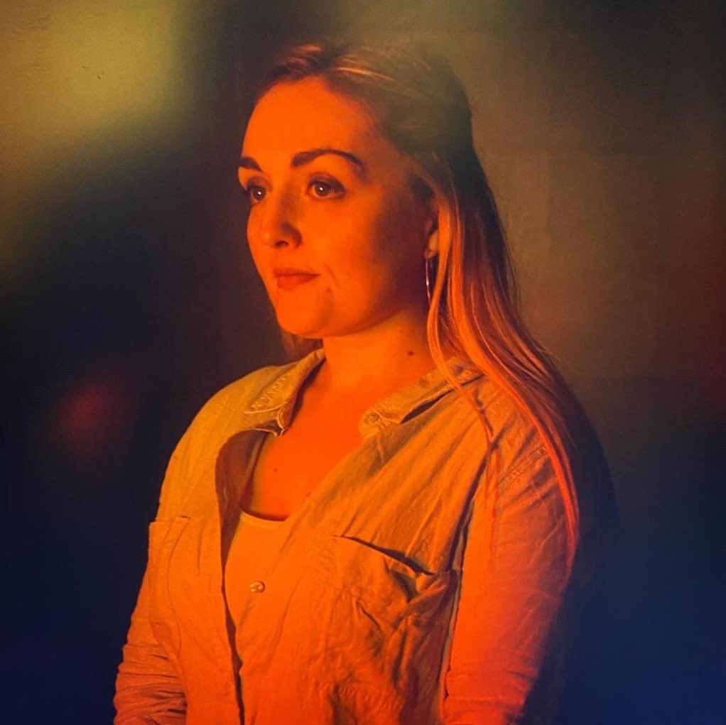 Vix93's tweet photo. Buzzing for our next #shortfilm after this super fun #testshoot 

Going to be a #virtualproduction dream catching rays off an #ledwall with a lovely talented team including my own ray of sunshine @EditAnimal ☀️

#scifi #scifishortfilm #actor #filmmaking https://t.co/vndAsKvzL2