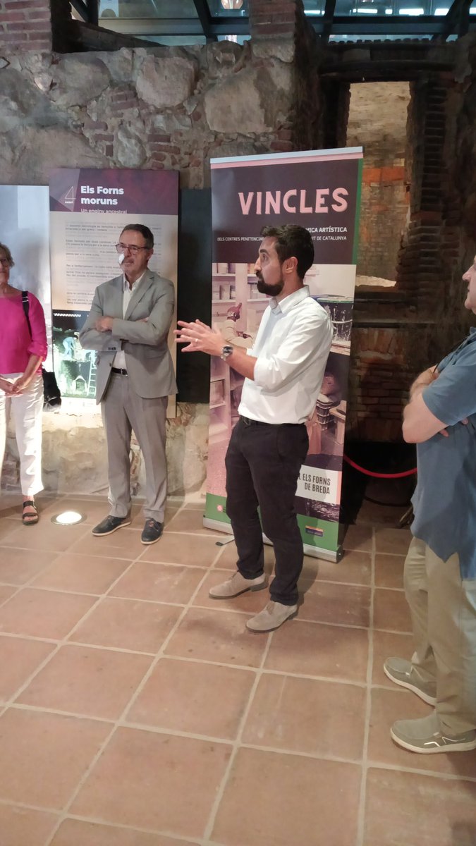 Dídac Manresa, alcalde de <a href="/AjuntamentBreda/">Ajuntament de Breda</a> a la inauguració del concurs de ceràmica de centres penitenciaris <a href="/justiciacat/">Justícia</a> <a href="/acaldero2/">Amand Calderó</a>