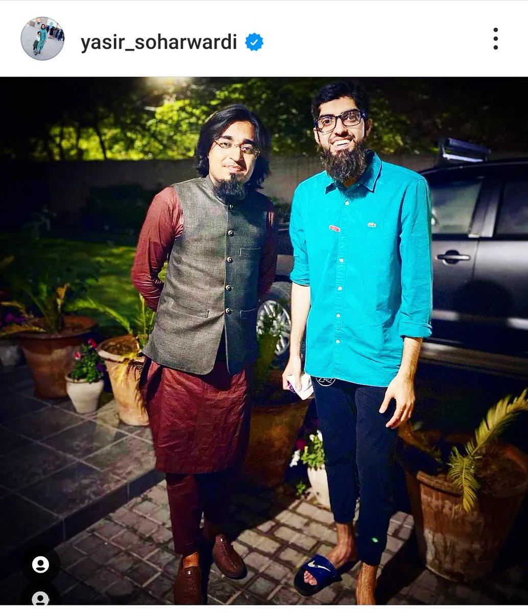 YasirSoharwardi's tweet photo. EID MUBARAK BABAR BRO
#I Miss U Juanid Jamshed Ra. 😢
#baburjunaid
#junaidjamshed #bakraeid #bakra #eid #yusra #urwa #viral #reel #shorts #new #special #track #2023
#Trending #trending #foryou 
#yasirsoharwardi https://t.co/zEYlBbO7Xg