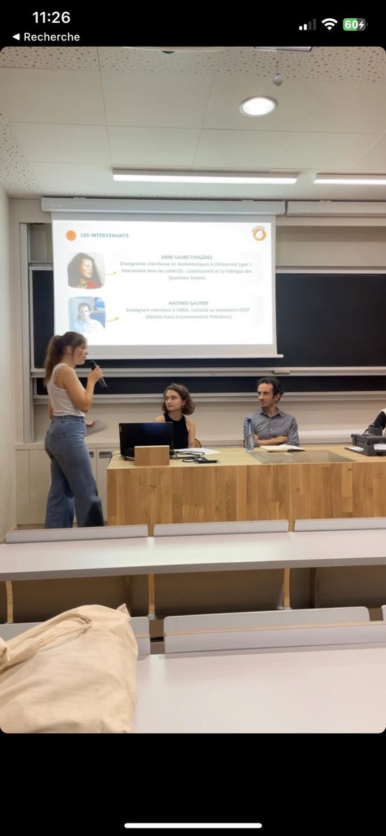 EisoImst's tweet image. Bonjour à tous ! 
Notre masterclass, qui a commencé aujourd&apos;hui, a pu voir déjà passé le thème des déchets en laboratoire 🗑️🧪 On continue la matinée avec Action Collective ! 
Pour nous rejoindre en ligne  : m.twitch.tv/Master_imst_ei…