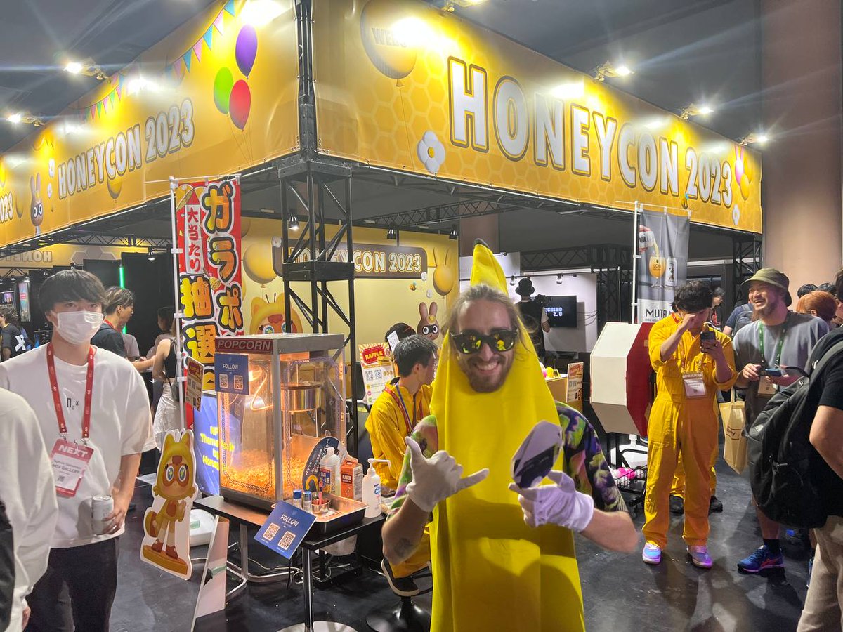 #IVSCrypto is filled with strong builders, legendary investors, flashy influencers - and don't forget our beloved banana man! 🍌

Come find us in the HoneyCon section!

<a href="/huni_crypto/">hunisan ふに</a> 
<a href="/web3_honey/">たぬきち🍯web3honey💛</a> 
<a href="/awkwardalz/">awkwardalz (Alice)</a> 
<a href="/MonkeyKingdom/">Monkey Kingdom 🐒👑</a> 
<a href="/IVS_Official/">IVS【公式】| IVS2026 7月1日-3日開催</a>