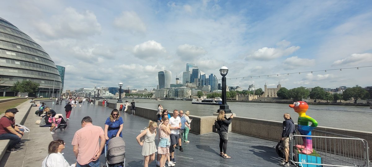 Farchynys tweet media