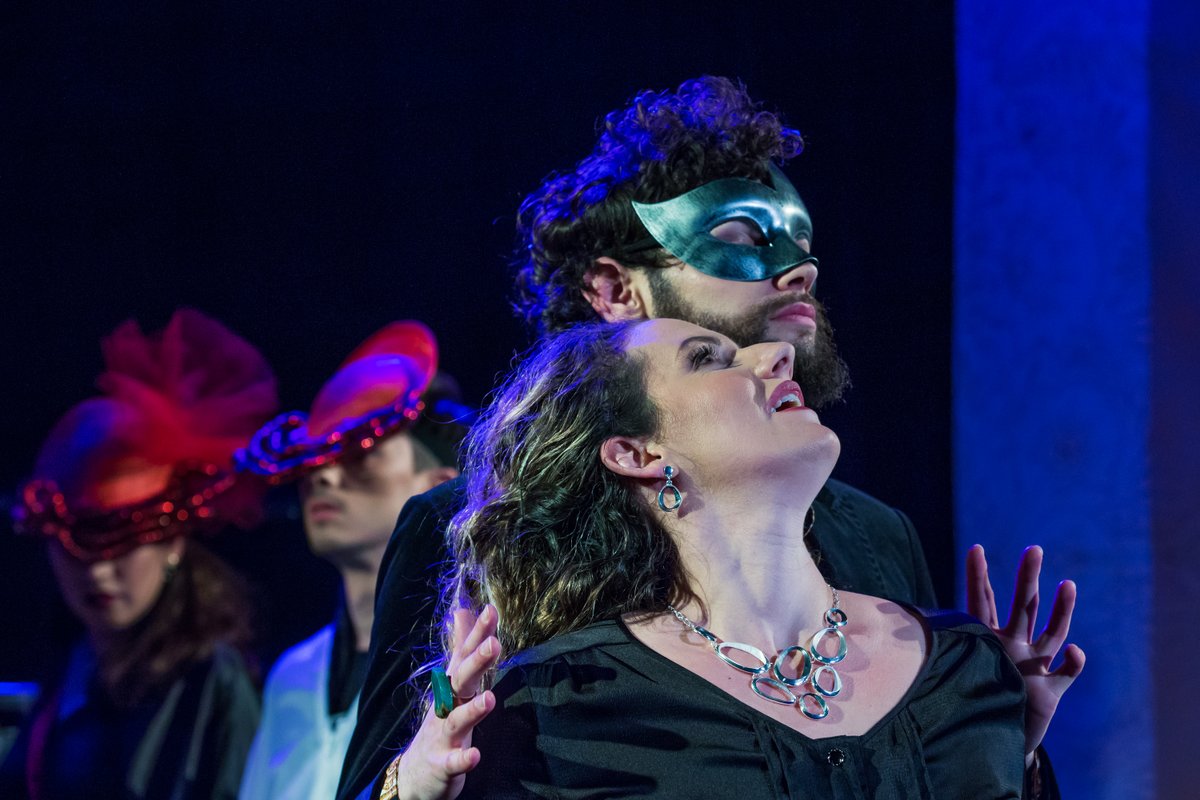 CofStBarnabas's tweet photo. It's back! Opera at the College with the outstanding Rogue Opera's Grand Gala, featuring favourite arias, ensembles and music. 12 August 4.30pm - 9.15pm. Tickets £17. Email mike.herbert@collegeofstbarnabas.com for full details https://t.co/OdNeblKP2I