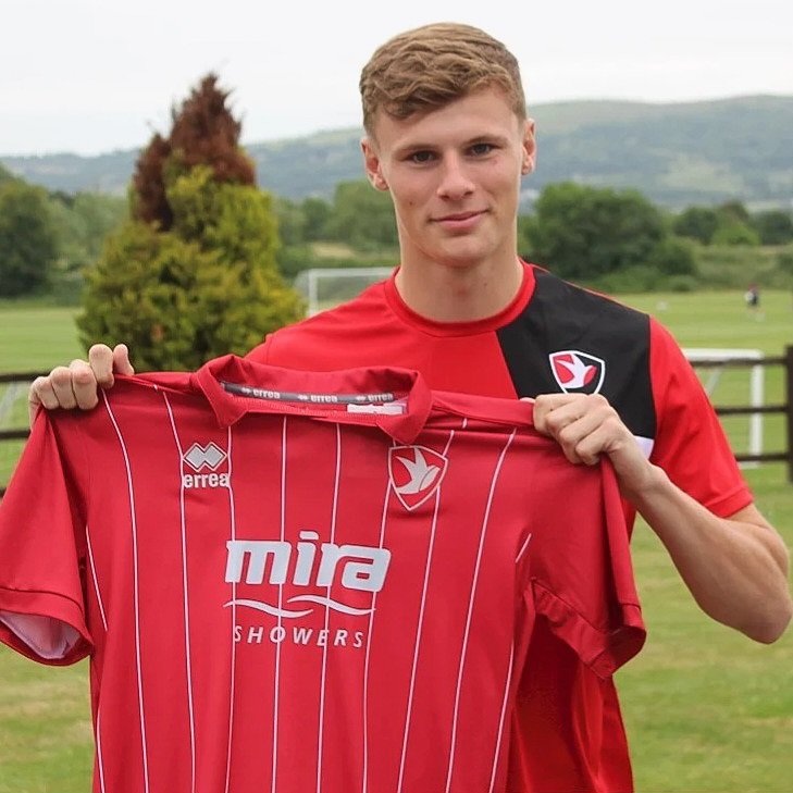 Done Deal ✅️

Cheltenham Town have announced the signing of striker Rob Street on a free transfer from Crystal Palace.

The 21-year-old has signed a three-year contract with The Robins.

#cheltenham #cheltenhamtown #ctfc #transfers #league1 #football