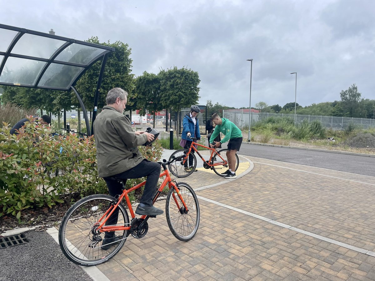 Getting ready for our cycle ride 🚴🤩