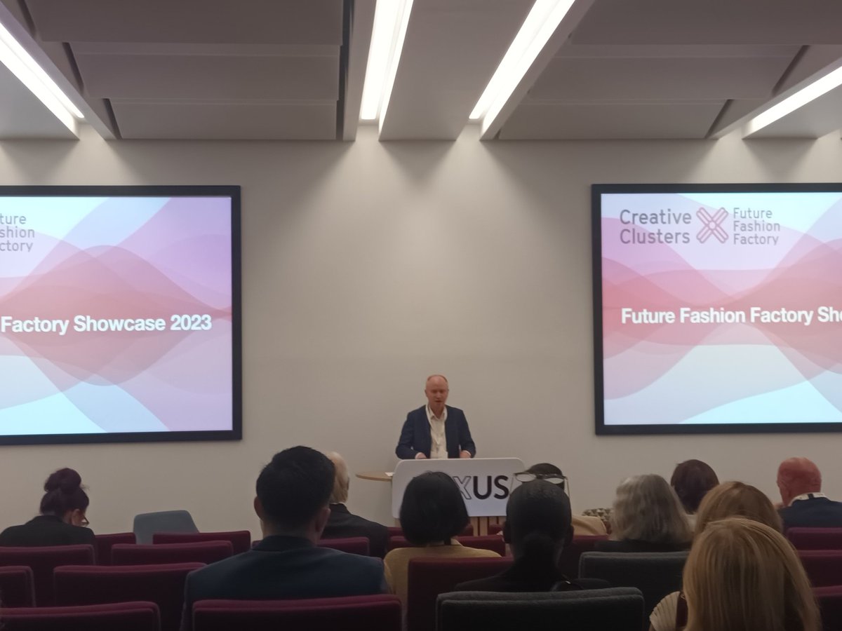 The #futurefashionfactory Showcase is open! We were so honoured to have Chief Executive of @leedscitycounc1 Tom Riordan CBE open our showcase. 'Leeds has a huge advantage with our research base, if anyone can solve the problems of the 21st Century we can'