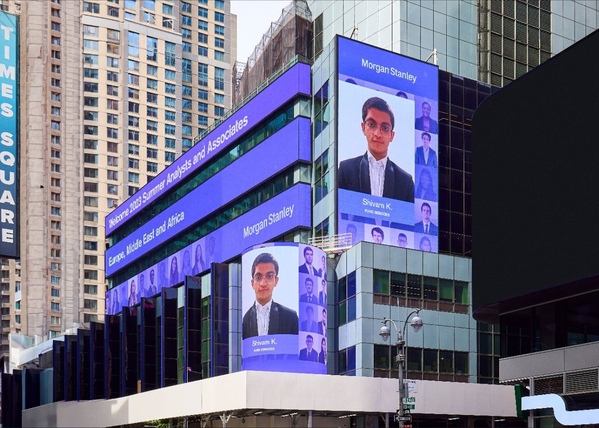 BristolUniEcon's tweet image. Congratulations to our Economics and Management student, Shivam, for being featured by @MorganStanley in Times Square, NYC! 🥳 Shivam is on an internship as a Fund Services Analyst for the global financial services firm. #studyeconomics