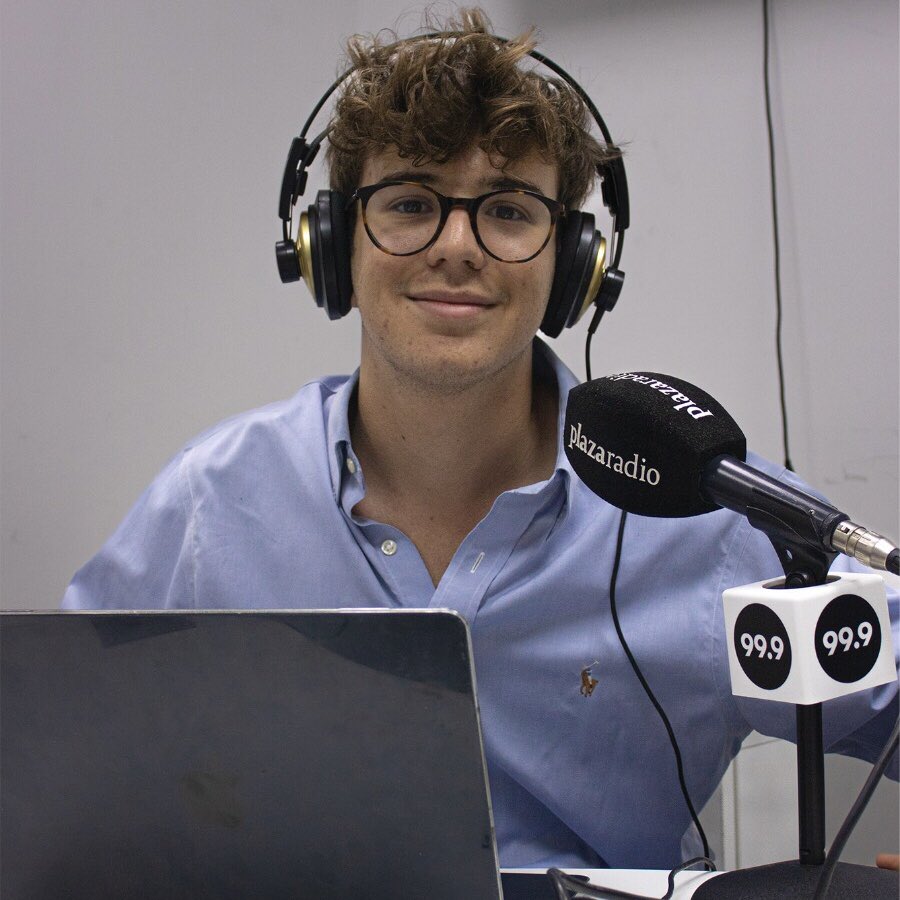 🙋🏼 Equipazo ayer en  #LaPalestra
🎙️Puedes volver a escuchar el programa  en nuestra web y en las principales plataformas
⏰ Cada tarde de 19:00-20:00h con <a href="/JosecaArnau/">Joseca</a>
📷@laiasocarrat
📻999plazaradio.es/el-peligro-de-…