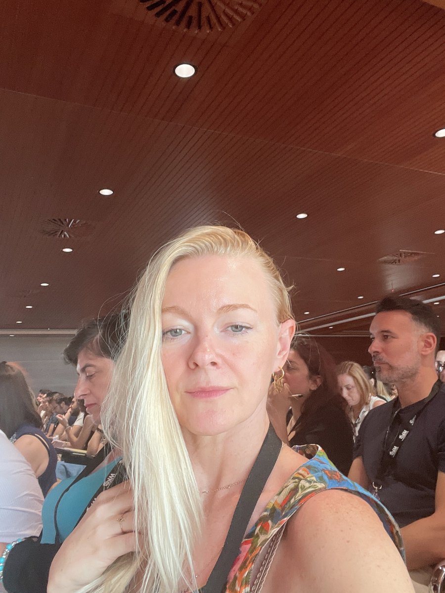 Luba Sloiko tweet media