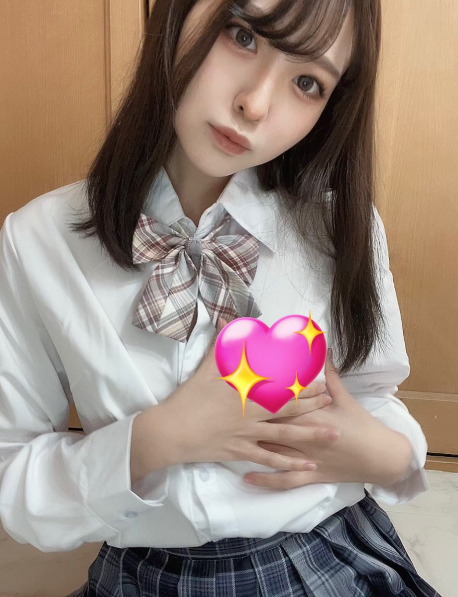 laki0814 on X:  木村雪乃さんのアカウントが公開されて広まっているけど、画像がいっぱいアップされていた。画像だとさすがに「やや盛り」かな・・・先に動画を見ているので補正は可能。値段設定も見たけど安かった。安売りしすぎ・・・自分の価値を分かってない娘  ...