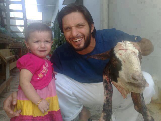 He is Shahid Afridi.

He is a Pakistani Muslim.

He is a former Pakistani Cricket.

He once smashed his TV only because his daughter was imitating “Aarti”.

Once he has uploaded his picture with beheaded goat in one hand and his terrified daughter in the other.

#BakraEid