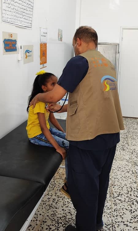 Migrace_Organiz's tweet photo. Last week, the mobile medical team sent by @Migrace_Organiz in partnership with @UNFPALibya And in coordination with the Ministry of Health, to Zawilah provided 60 Pediatric &amp; Neonatal consultations. 
Funded by @AICS_Tunis https://t.co/wmR9xrlJkF
