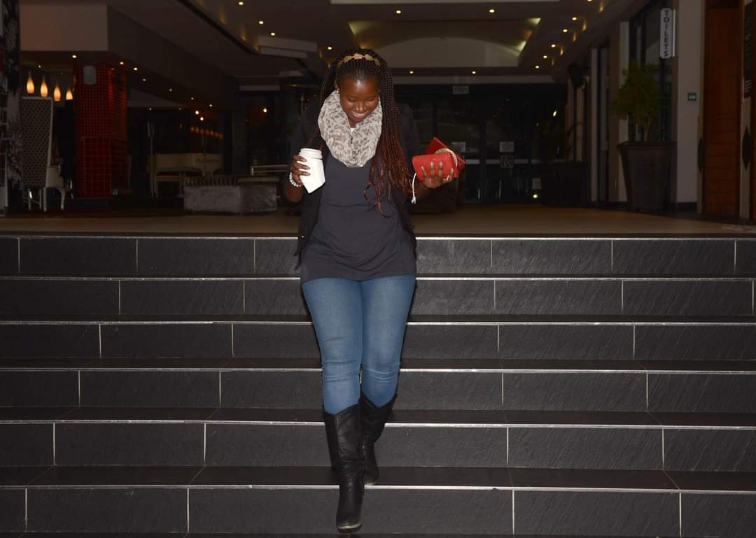 Hey <a href="/TheeMissLee/">Mrs Steyn 🏴󠁧󠁢󠁥󠁮󠁧󠁿⚽👠</a> remember 2016 when we were living and breathing all things sports and media. It feels like an entire lifetime ago that I was a Media Manager with a phone always connected to a power bank. Also shout-out to <a href="/DiskiNites/">Diski Nites</a> <a href="/umjaka/">Umjaka 🎙 #DlalaMdlali</a>  what a time this was too!