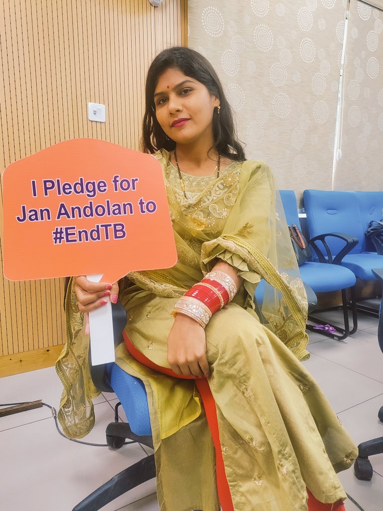 TrilokpurHwc's tweet photo. I am Committed to 🔚 TB ☺��
Are you?
#TBMuktBharat #YesWeCanEndTB #TBHaregaDeshJeetega @drrksood @dtohpkgr @soodyamini8dec @CMOFFICEHP @jyotich52607212 @mukt_tb @TbDivision @SpeakTB https://t.co/Aq91Xk6xTG