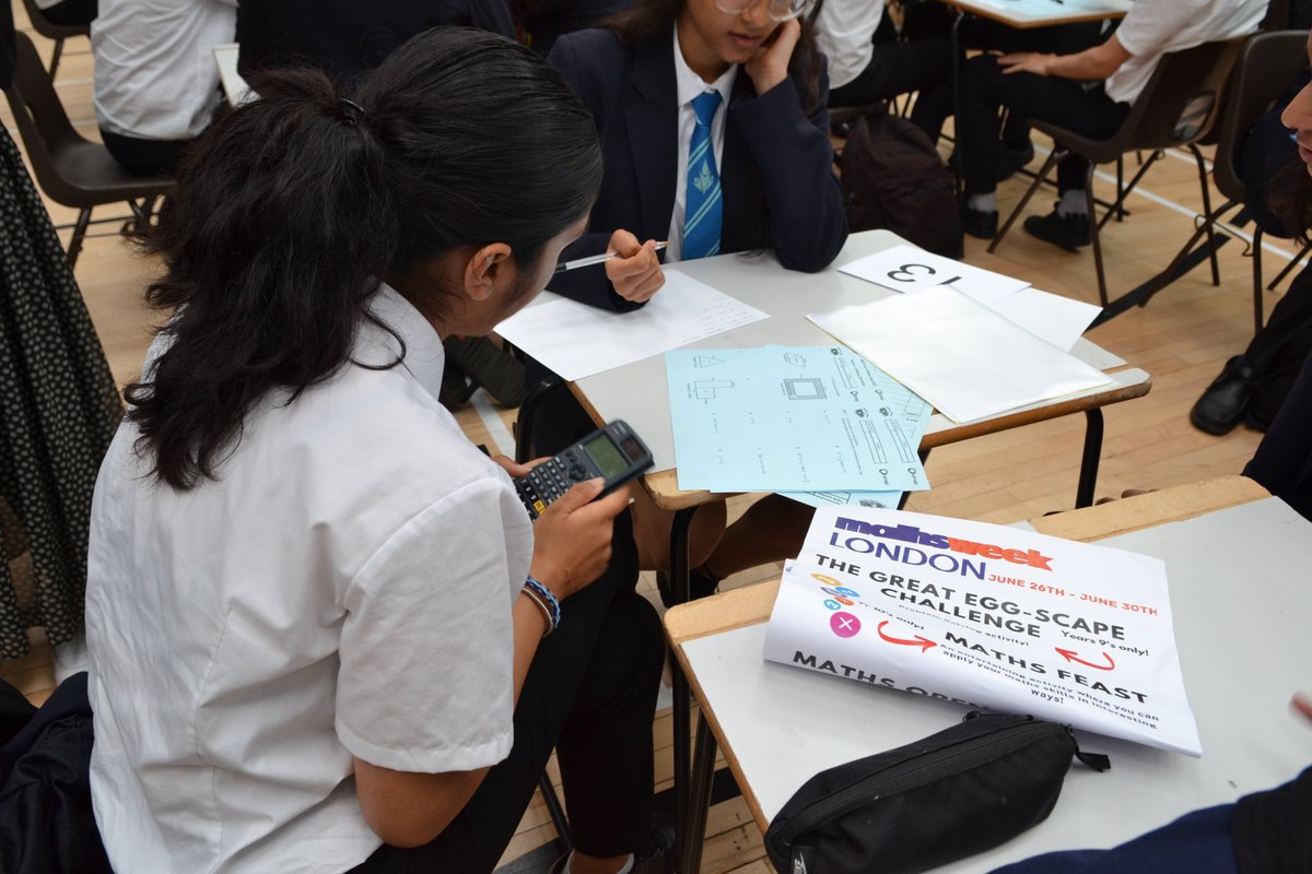 PrestonManorSch's tweet image. As part of Maths Week London, Year 10 students took part in a fun educational challenge which tests their problem solving and team work skills. Students work in teams of four and apply their maths skills on a feast of problems! @mathsweekldn 
#MathsWeekLDN #MathsWeekLondon