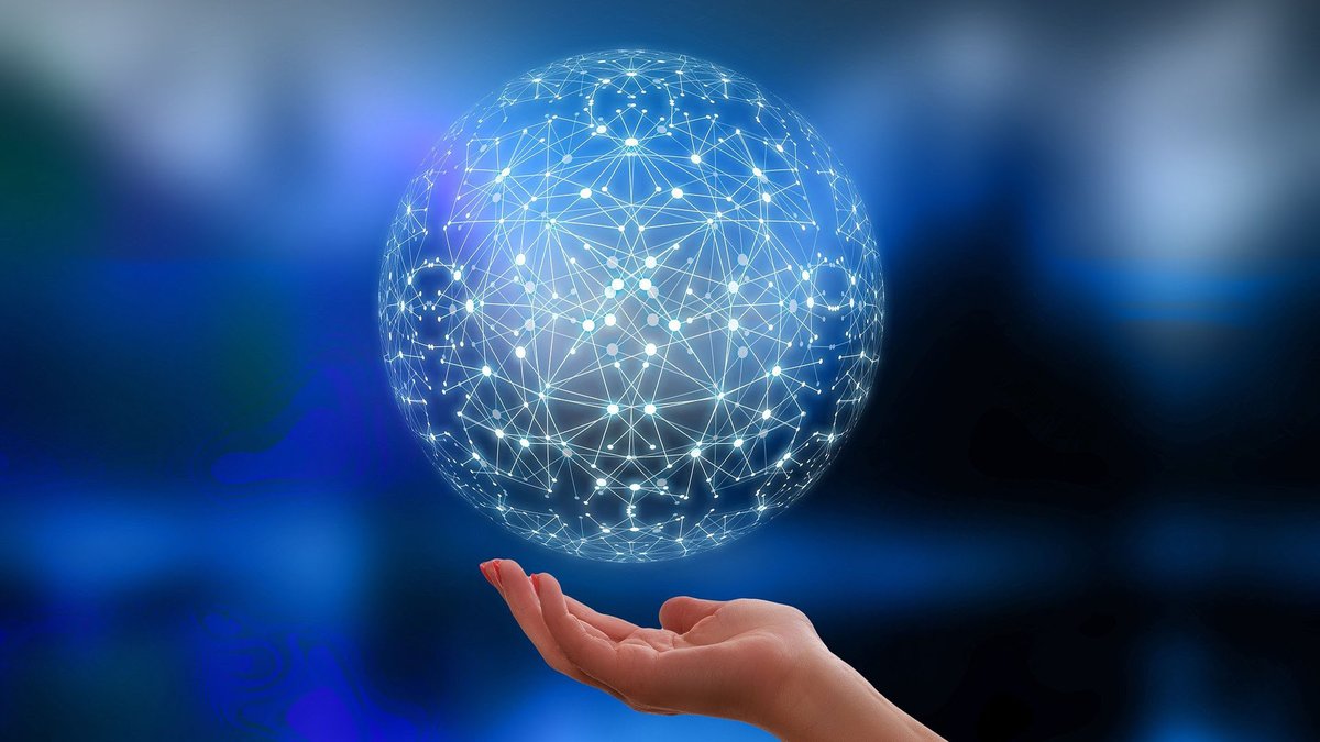 El informe "Impacto de la transformación digital en España: 1998-2003" impulsado de manera conjunta entre <a href="/Nae_es/">Nae</a> y la <a href="/fundacionorange/">Fundación Orange</a>, revela que España ya es el séptimo país más digitalizado de Europa. bit.ly/3JFoknA