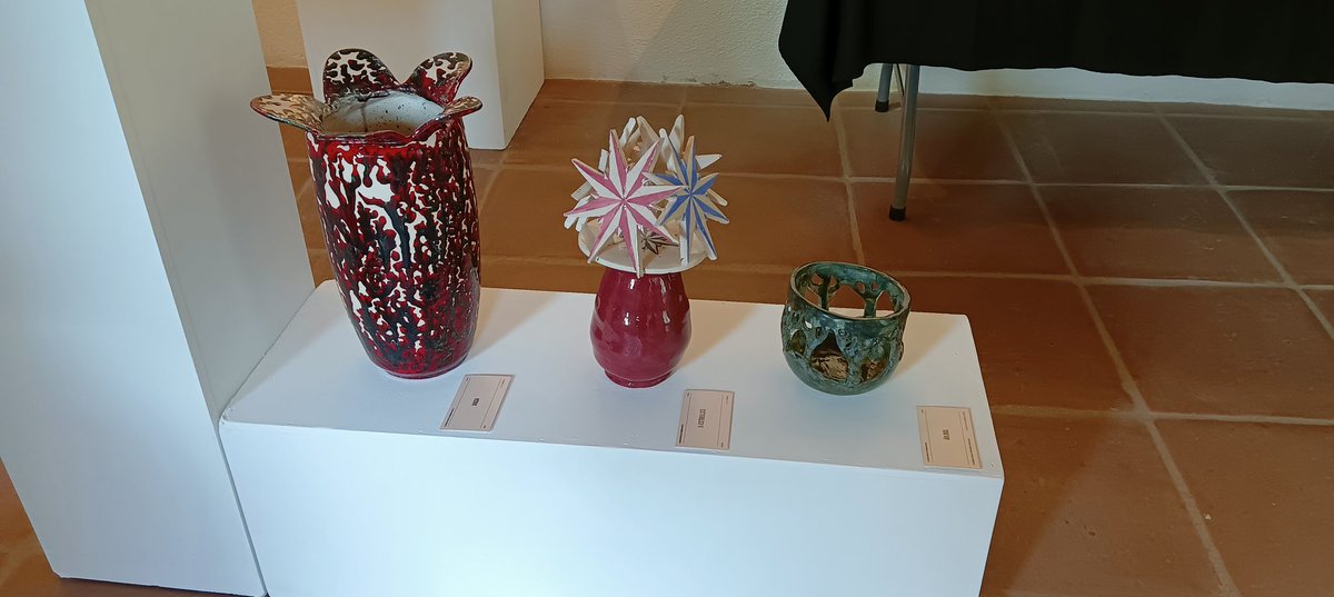 ArtisticsCP's tweet photo. Exposició Vincles. Ceràmica a centres penitenciaris @justiciacat #CPQuatreCamins https://t.co/WivPIa0Q3M