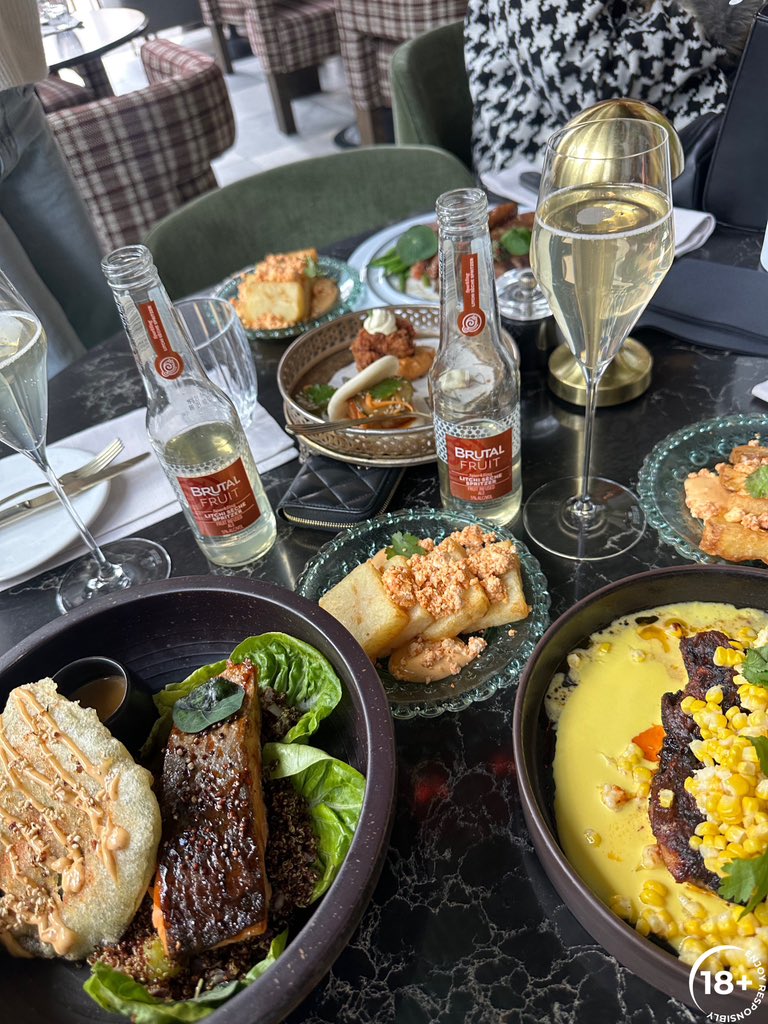 What an awesome lunch enjoying the most delicious food complimented by the yummiest drinks and obviously the most amazing company 🥰❤️.

<a href="/brutalfruitsa/">Brutal Fruit</a> <a href="/jessica_vanh/">Jessica van Heerden</a> 
#OpenToBelong #BrutalFruitSpritzer