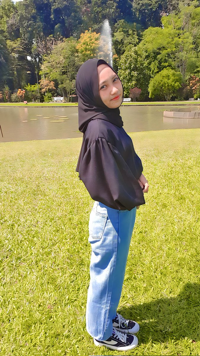 IputFitriati's tweet photo. https://t.co/gkegxqpfFP