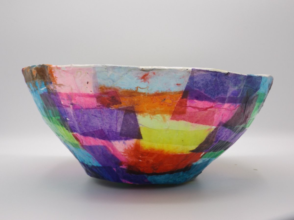 bevgrammarart's tweet image. More beautifully crafted work from year 7! Edward H, Charlie R, Dominic B, Kyle G have tackled #latchhooking #buttoncraft #glassmosaic and #papiermache