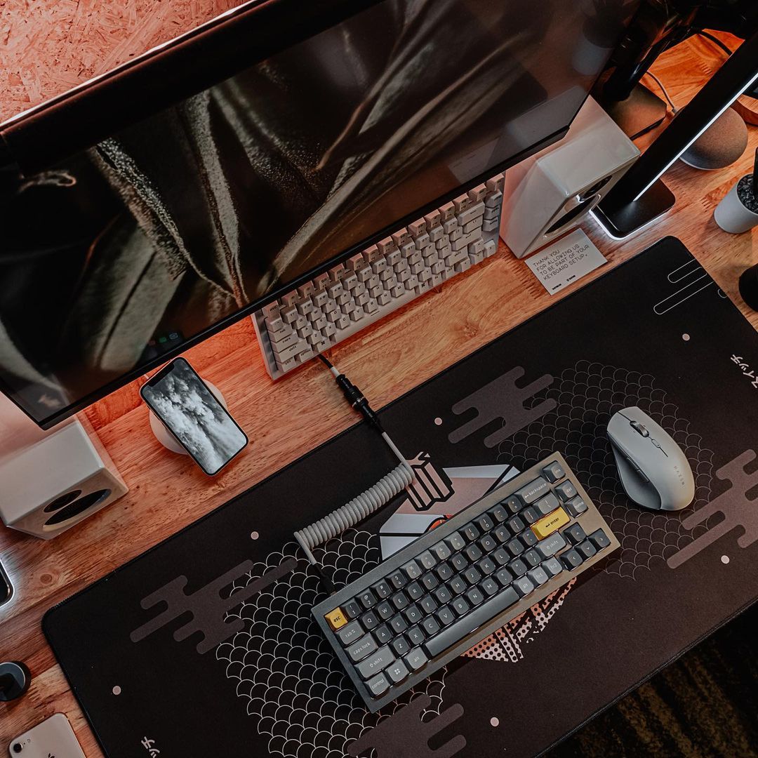 KeychronMK's tweet photo. "Great keyboard - it's now my go-to. Solidly built with nice feeling keycaps, and I love the knob." - #KeychronQ2 Customer
📸: thebucketlisttech
Available on #amazon👉🏻https://t.co/m2cURpPVj1
#keychron #setup #mechanicalkeyboard #keychronkeyboard #customkeyboard https://t.co/6JI8GOTm8X
