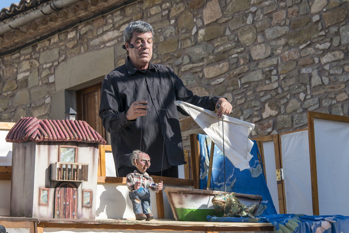 diba's tweet image. 🎪Arriba el Festival de Teatre de Titelles del #Moianès. De l'1 al 30/07 amb actuacions a #Calders, #Castellcir, #LEstany, #Moià, #MonistroldeCalders i #SantQuirzeSafaja #som311 #ODSDiba

✅bit.ly/FesTitellesMoi…