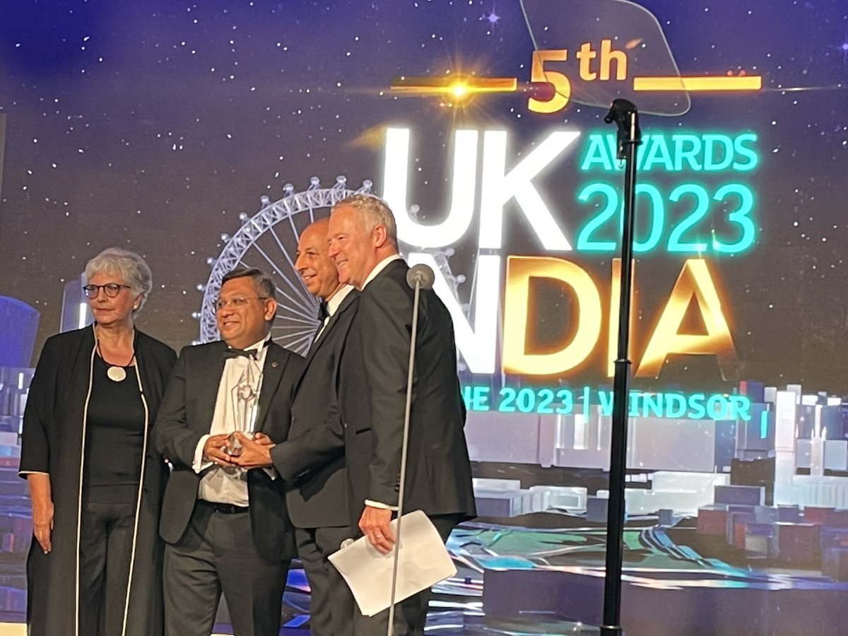 Incredible evening celebrating 🇬🇧🇮🇳 with dear friends at 5th Annual #UKIndiaAwards. Congrats in particular to @paramjshah @ficci_india for winning business promotion org of the year 🏆 … and on Baroness Prashar’s birthday 🥳 🙏🏼 @manojladwa & Team @IGFupdates