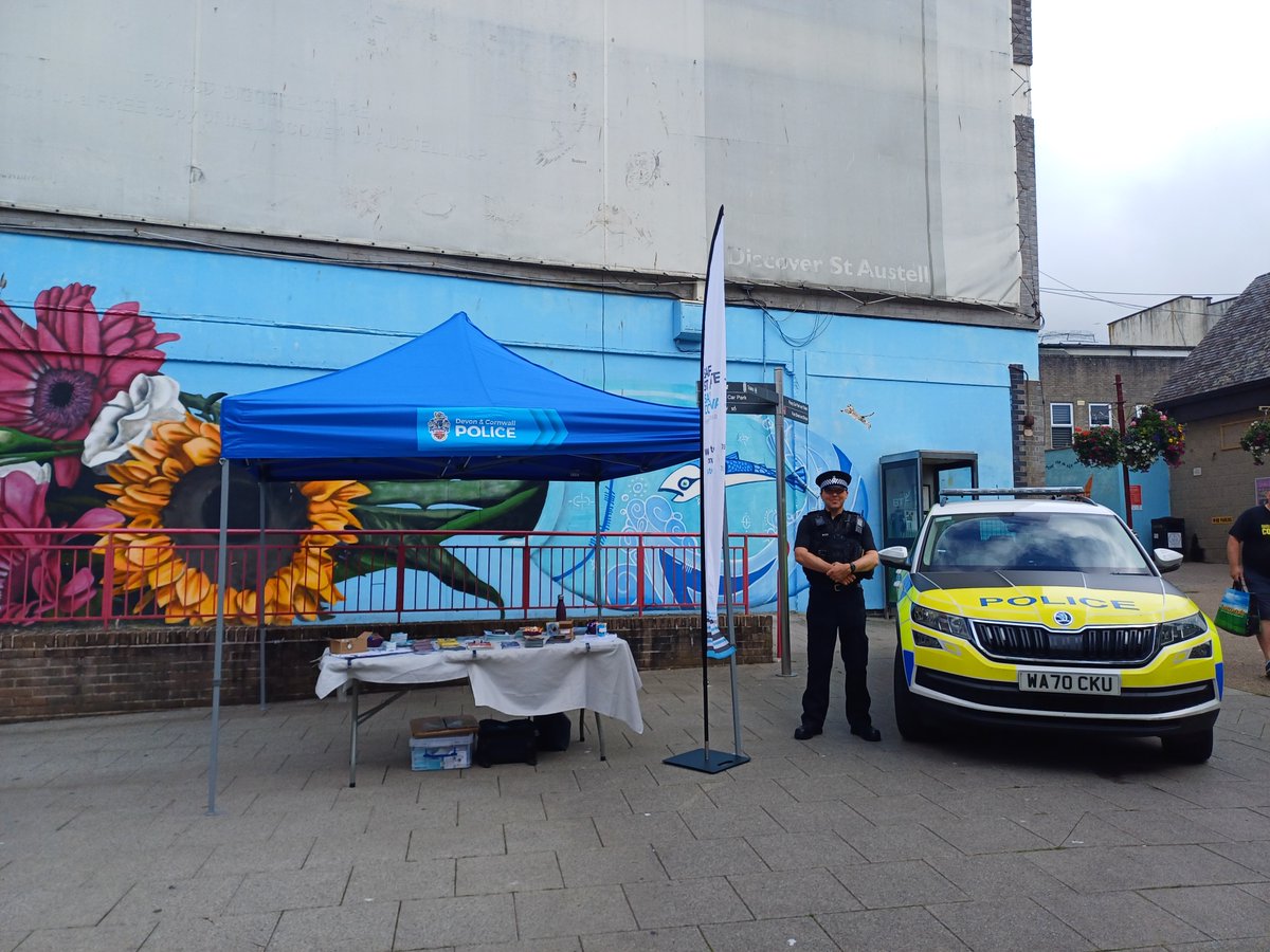 St Austell Police (@staustellpolice) on Twitter photo On Saturday 24th June officers attended <a href="/whiteriverplace/">White River Place</a> as part of St Austell Garden Festival alongside <a href="/SaferCornwall/">Safer Cornwall</a>
It was a great event, which provided us with the opportunity of community engagement and to also discuss any concerns.
<a href="/StAustellBID/">St Austell BID</a>
<a href="/CornwallCouncil/">@cornwallcouncil</a> On Saturday 24th June officers attended <a href="/whiteriverplace/">White River Place</a> as part of St Austell Garden Festival alongside <a href="/SaferCornwall/">Safer Cornwall</a>
It was a great event, which provided us with the opportunity of community engagement and to also discuss any concerns.
<a href="/StAustellBID/">St Austell BID</a>
<a href="/CornwallCouncil/">@cornwallcouncil</a>