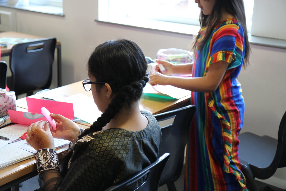 QESLuton's tweet photo. Today @QESLuton we are celebrating culture and diversity. Staff and students are wearing their cultural dress or a red item to show our support of giving racism the red card #qeslife #SRtRC_England #culture #heritage #DiversityandInclusion https://t.co/hRYK50y8XN
