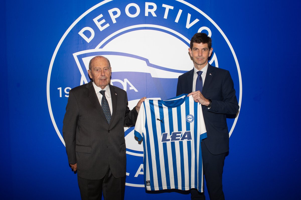 💙⚽️ ¡Somos  de primera! Estamos muy contentos porque volvemos a ser el patrocinador  principal del <a href="/Alaves/">Deportivo Alavés</a>  la próxima temporada. Nuestro logo  lucirá en el frontal de la camiseta, volviendo a ser un talismán para el  equipo. ¡A por muchos triunfos juntos!