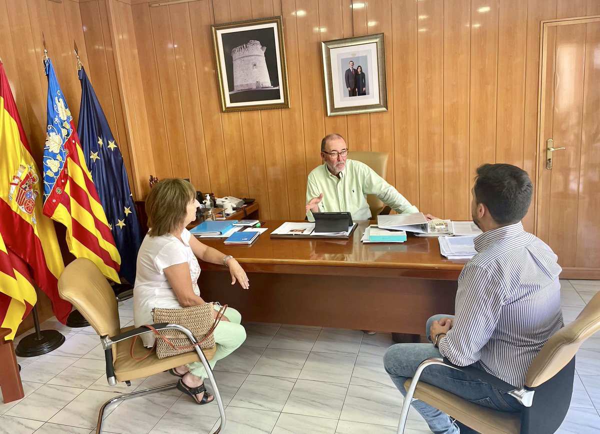 📯Carmen Terol Carratalá acepta el encargo de pregonar las fiestas de la #VirgendelCarmen23 de #ElCampello <a href="/JuanjoBerenguer/">Juanjo Berenguer</a> Lee AQUÍ completa la noticia 👉🏻 elcampello.es/index.php?s=no…