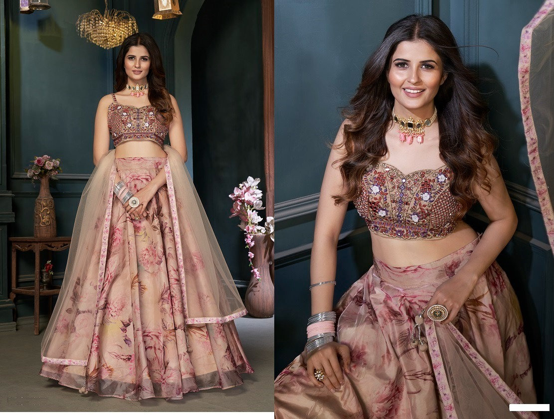 OldnoteStore's tweet photo. Excited to share the latest addition to my #etsy shop: Ritu Kumar Designer Lehenga Choli with high quality Sequence embroidery&amp;Mirror Handwork ,Cut Work Wedding wear lehenga choli Best women gift https://t.co/6zu4UgTpAS #beige #rainbow #yes #embroidered #womensclothing https://t.co/nPGrZw3X6Z