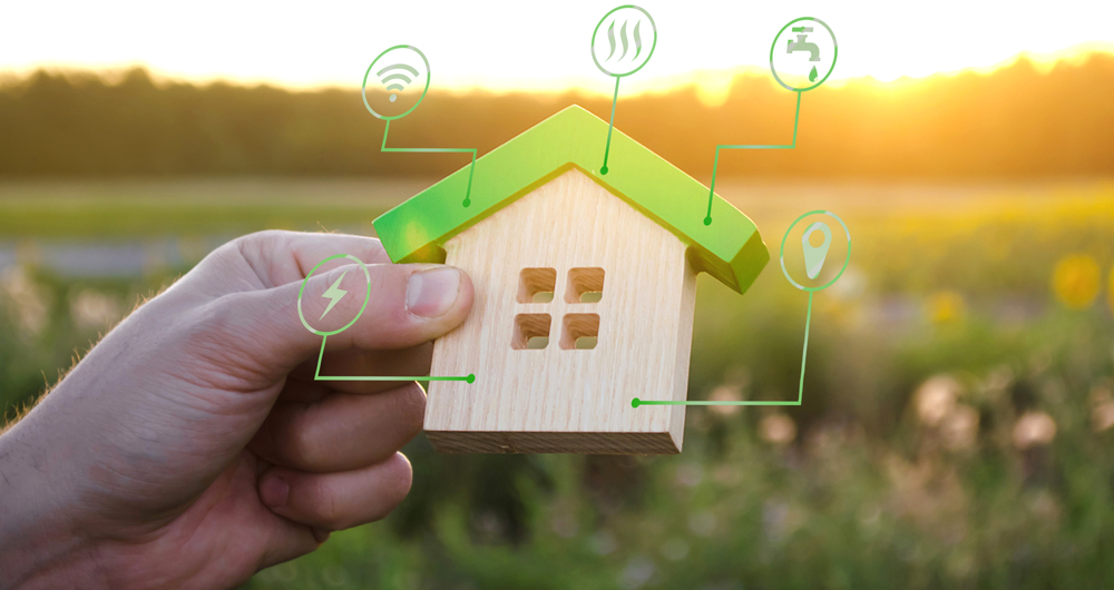 The UK’s largest association, Clarion_Group, has invested over £30m in the past two years to make its homes more energy efficient! Find out more with @HousingMagazine: socialhousing.co.uk/insight/costs-… #NetZeroHousing #HousingAssociations