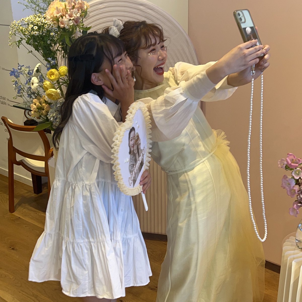m12hy2's tweet photo. 2023 / 06 / 17 きりまるオフ会🐰🥕

ずーっと会いたくてやっと念願のきりちゃんに会えた日😿💖顔が米粒のようにちっさくて可愛くて一緒の空間で過ごせたのは夢のような時間でした🕰♡素敵なお土産までこんなに沢山ありがとうございました🥺🎀

#きりまるQoo10 @Qoo10_Shopping https://t.co/moAcUyWC97
