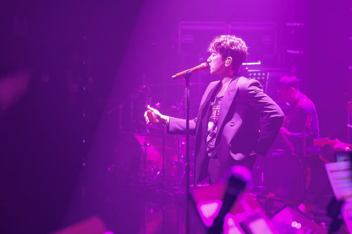 [🧡]

2023 이민우 M 20th Anniversary Live "STORY"

이번주 공연의 시작에서도 힘찬 에너지💡를
가득 전해주셔서 감사합니다. 🍊🤍
힘내서 내일도 신나게 즐겨보겠습니다. 내일 또 만나요 ~~ 😄👍🏻

#이민우 #M #20th_Anniversary_Live #STORY