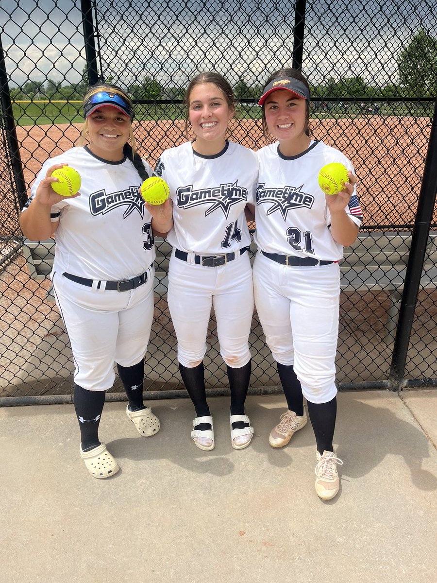 BOMB SQUAD for day 2 of the sparkler!!! #GTSTRONG