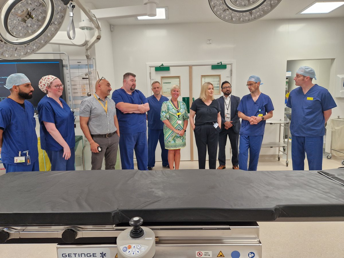 Diane Wake 💙 (@dudley_swbceo) on Twitter photo Thank you, Suzanne Webb for visiting our teams in maternity and theatres today. It was great to show you how our dedicated staff and hi-tech theatre kits are making a real difference to patients. <a href="/DudleyGroupNHS/">The Dudley Group</a> @Clairemac_d <a href="/Q66Suzi/">Suzanne Webb OBE</a> <a href="/DrAJ_Hartlebury/">Adrian Jennings</a> Thank you, Suzanne Webb for visiting our teams in maternity and theatres today. It was great to show you how our dedicated staff and hi-tech theatre kits are making a real difference to patients. <a href="/DudleyGroupNHS/">The Dudley Group</a> @Clairemac_d <a href="/Q66Suzi/">Suzanne Webb OBE</a> <a href="/DrAJ_Hartlebury/">Adrian Jennings</a>