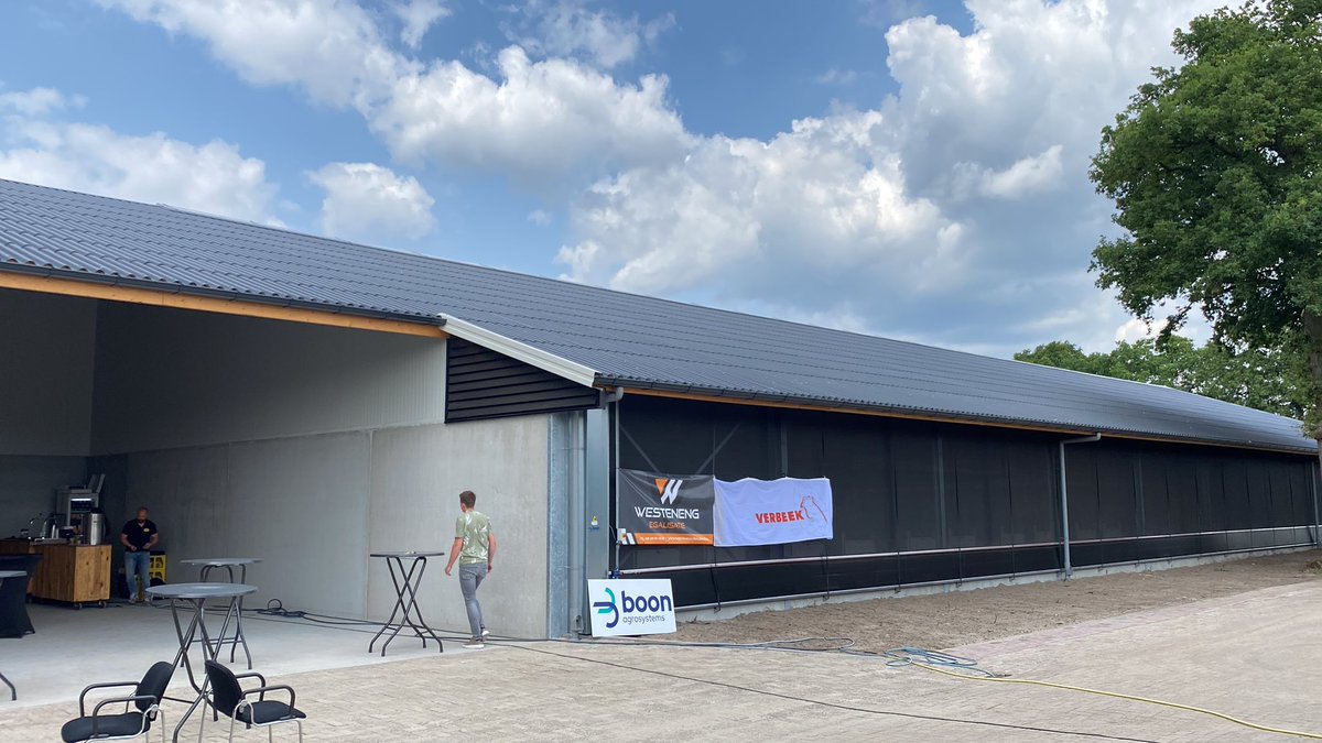 Vanmiddag aanwezig bij de opening van de nieuwe pluimvee opfokstal van VOF van Kruistum in Scherpenzeel <a href="/AlfaBarneveld/">AlfaBarneveld</a> <a href="/AlfaAccountants/">Alfa Accountants en Adviseurs</a>