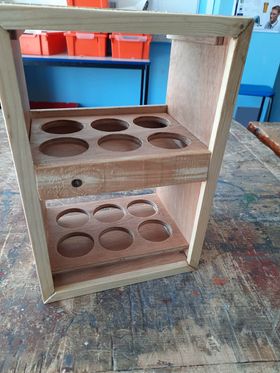 BucklandTimber's tweet image. A little while back we shared that some off our offcuts of wood are donated to @gtsdevon   

This week they've shared with us what they made!

 #futurepotential #woodworking #jimmytherobot