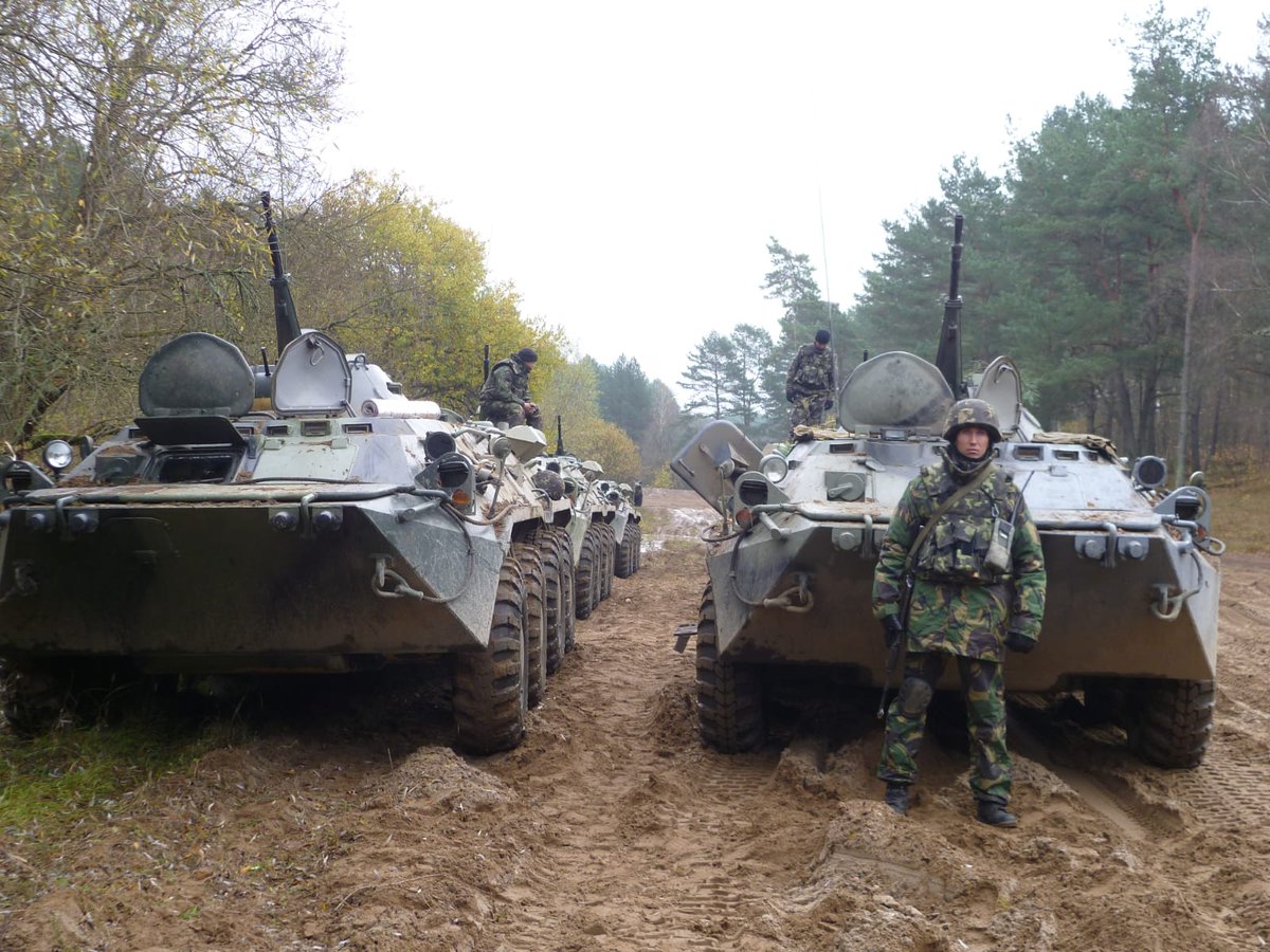 Former section leader of marine battalion, now instructor-volunteer of 102nd brigade Serhiy Halkin has been training our soldiers for months already. When the war started, he began training in Ivano-Frankivsk, then departed to Zaporizhzhia together with the brigade.