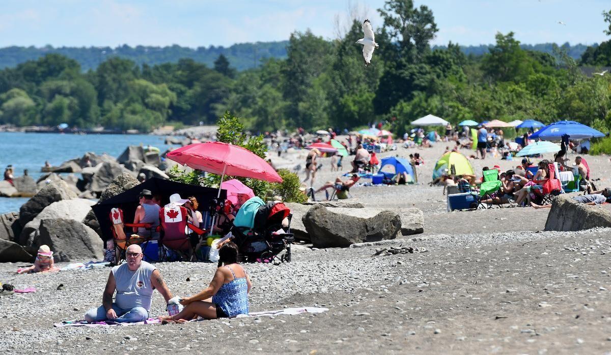 PLAN AHEAD: Canada Day long weekend is just hours away. Here’s a rundown of what’s open and/or closed and when this weekend. #HamOnt #Ancaster #Dundas #HamiltonMountain #StoneyCreek #CanadaDay #longweekend

thespec.com/news/hamilton-…
