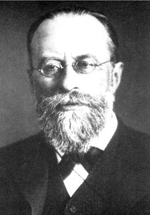 izeus_berlin's tweet image. #OTD 181 years ago, Berthold Delbrück (1842-1922) was born 🎉 Historical linguist and expert on comparative syntax. He co-edited a comparative Indo-European grammar together with Karl Brugmann. In 1908, the city of Jena made him an honorary citizen.

#LinguisticBirthdays #Histlx