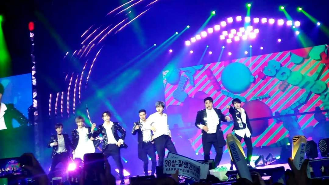gyuraem's tweet photo. 5 years since #SS7inManila 💙 my first time to see them up close like woahhh they are real humans 😭 (before they looked so tinie since my seat was far) ㅠㅠ https://t.co/e1HEd4CS67