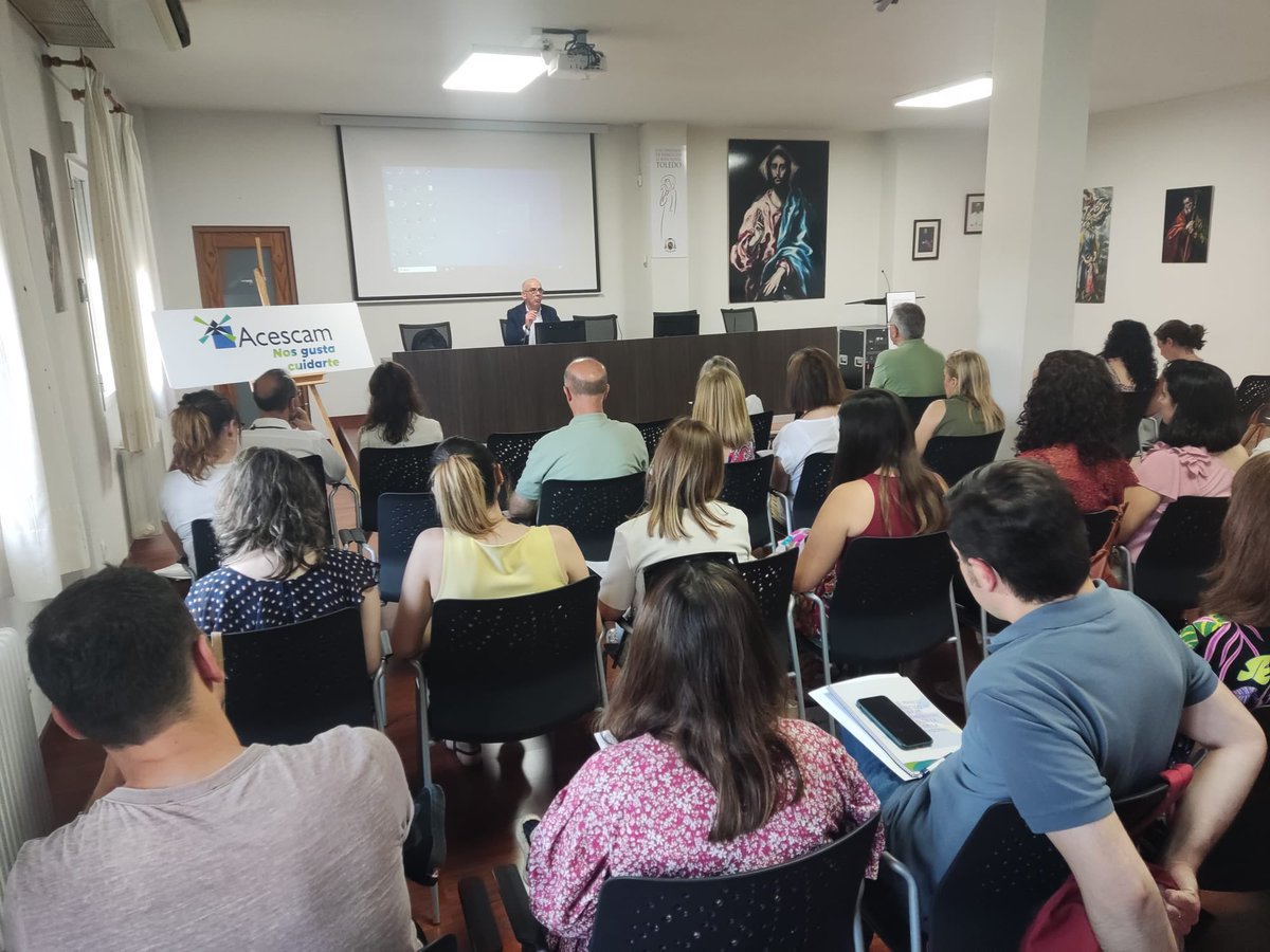 acescam_clm's tweet photo. #FormacionConstante

Seminario Jurídico Laboral ACESCAM dirigido a directores y mandos intermedios. 

Ejes:
📚Novedades VIII Convenio Marco.
📚Jurisprudencia.

La acción formativa corrió a cargo de Alberto Serrano de @EOAbogados 

#YoSoyTercerSector
#ACESCAMNosGustaCuidarte 💙💚 https://t.co/HbpRIyAkXd