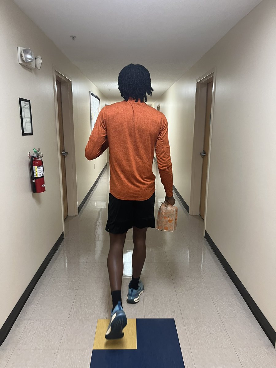 Real life unloading.  Day 1 of the new chapter.  #Aggiepride #collegelife #collegefootball #dormlife #classof2027 #pavingmyownpath