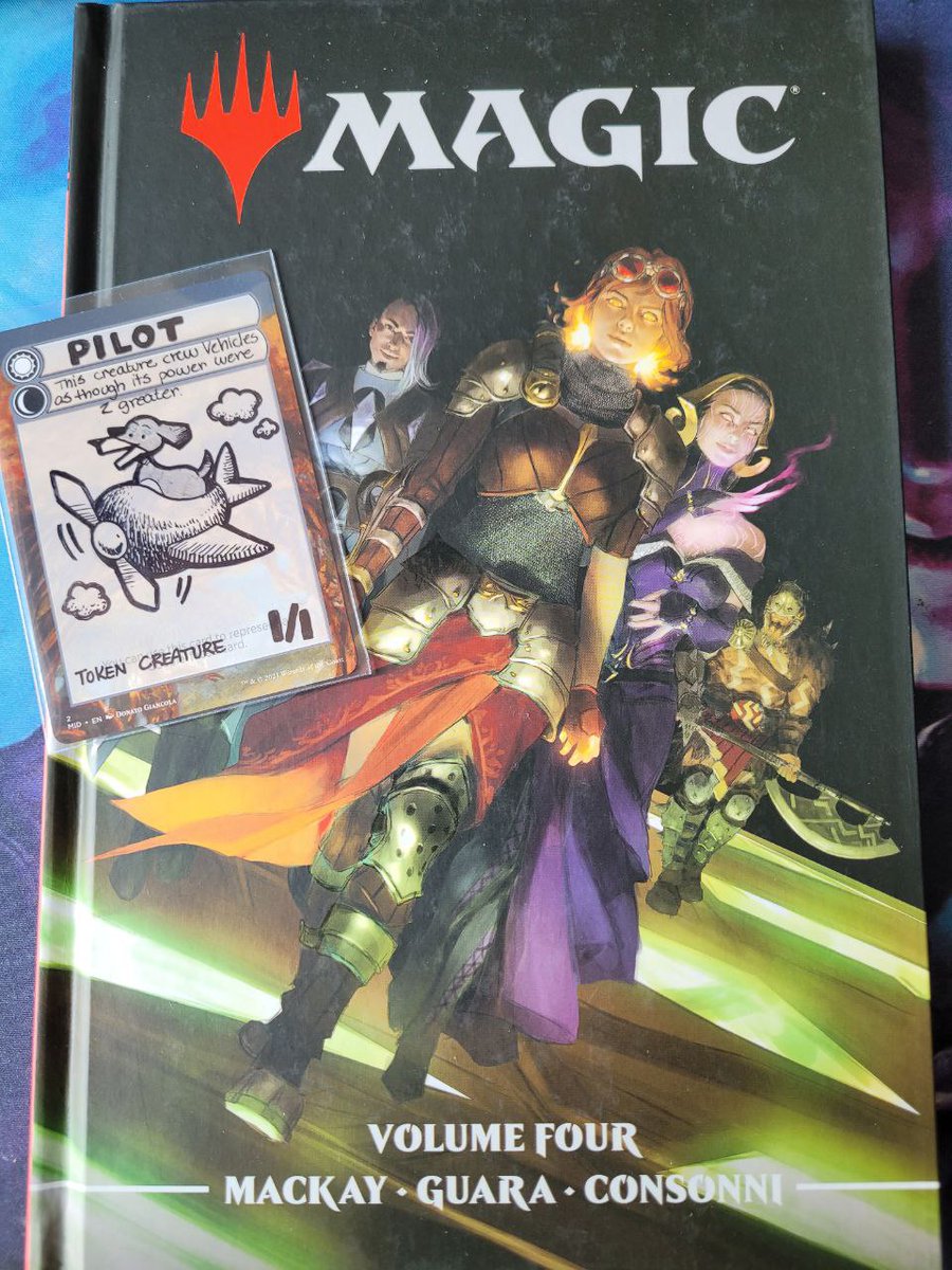 🎉GIVE AWAY TIME!🎉

I'm almost at 4k followers and I want to celebrate this moment by giving a free copy of Vol 4 of Magic's BOOM! Studios Comic + Pilot Token hand drawn by yours truly!

All you have to do is like and RT this tweet and make sure you are following me!