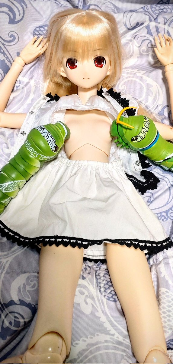 #2023年自分が選ぶ今年上半期の4枚
バストサイズ参考を作ったり、逆バニーlz様に色々差分増やしたり、百均ワームの天啓でかなりの反応をいただけたり、ドールでスケブン試したりの上半期でございました~(*'ω`*)
下半期もどうぞよろしくお願い致します〜!!