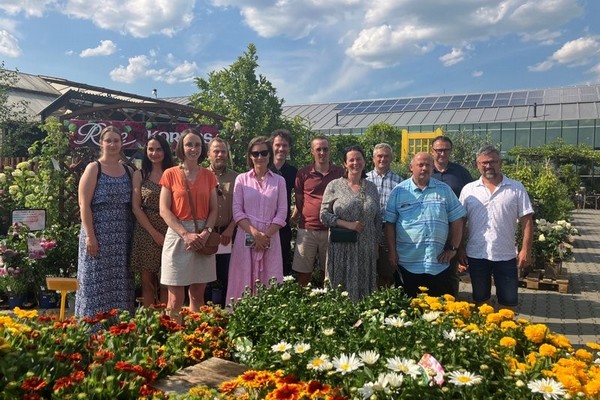 Vlaamse sierteeltbedrijven verkennen Tsjechische markt
bpnieuws.nl/article/954183…