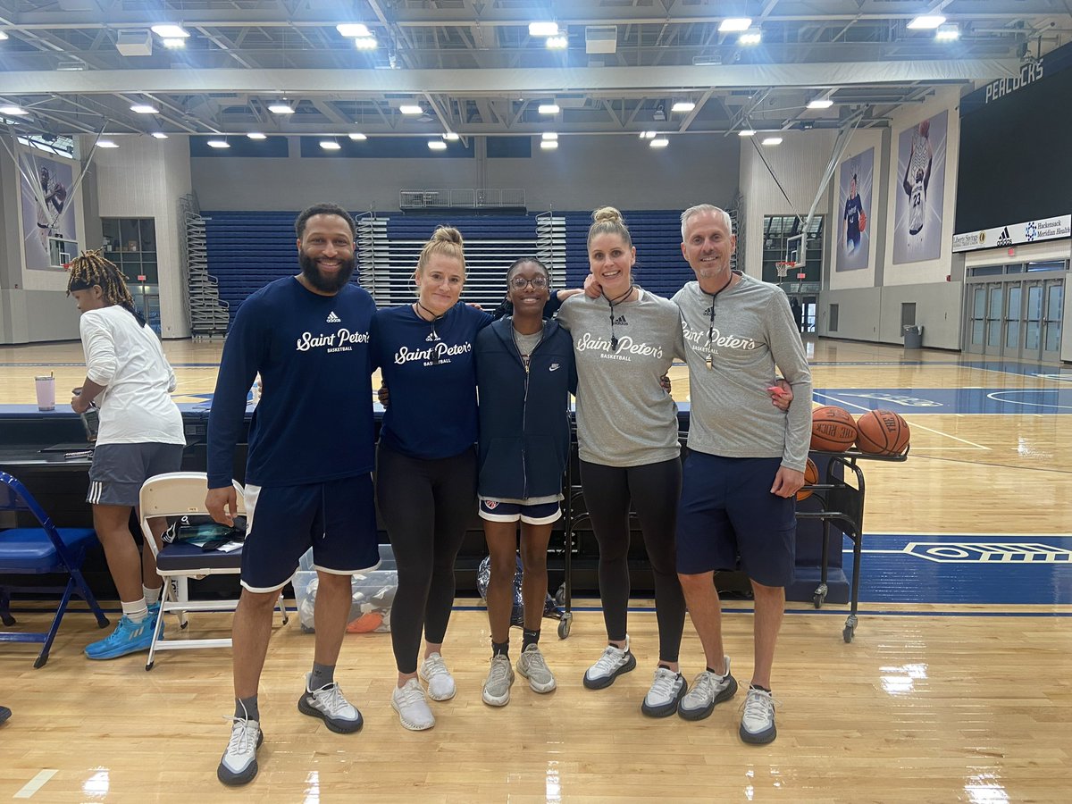 Special thank you to @PeacocksWBB for an amazing and competitive camp. Had a great time and am super grateful for the experience!