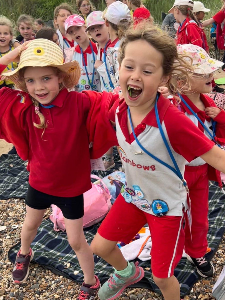 Girlguiding ENE tweet media